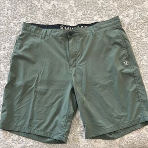 Hurley Mens Green Golf Shorts - Sz 40